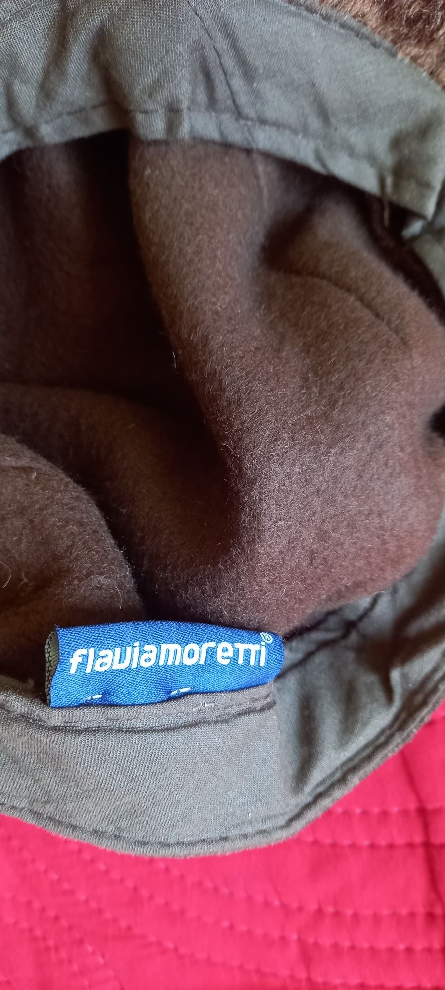 Czapka Damska Jesienna z Daszkiem Welurowa Brąz Nowa