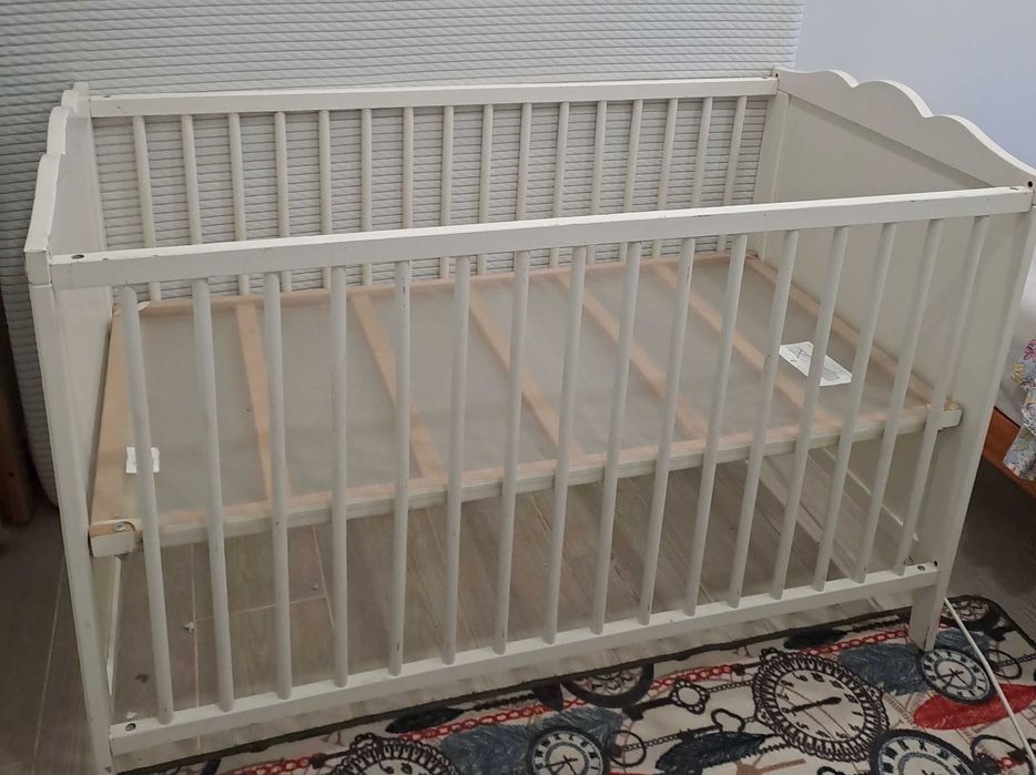 Berço bebe IKEA usado