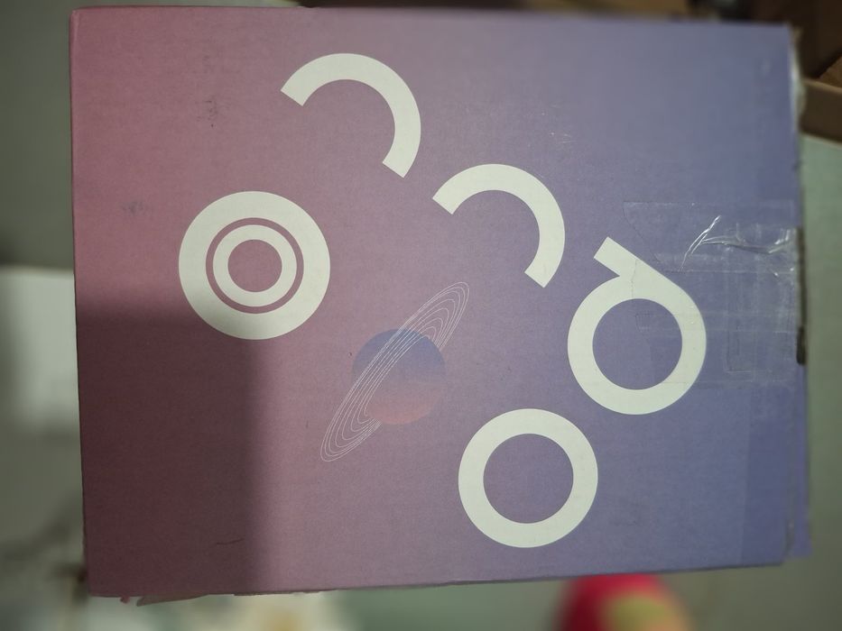 POCOCO Galaxy Star Projector. 

Це домашній планетарій/нічник з високо