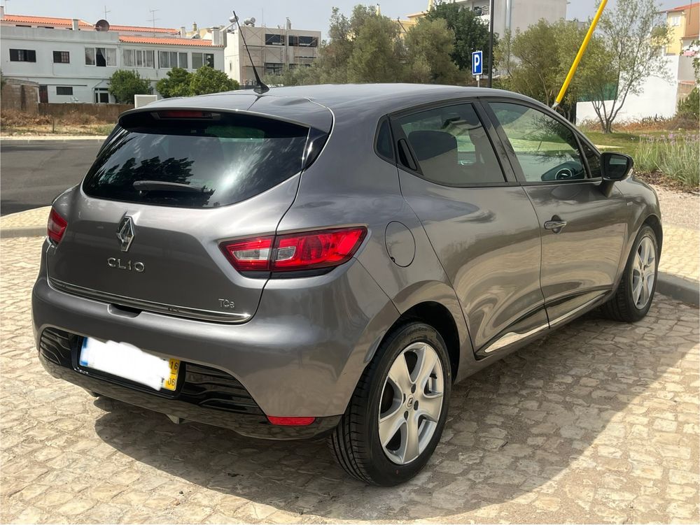 Renault clio como novo