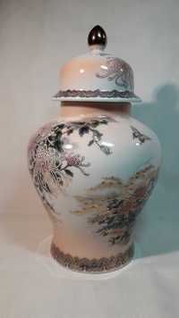 Waza, japońska z przykrywką – amfora  ekskluzywna porcelana