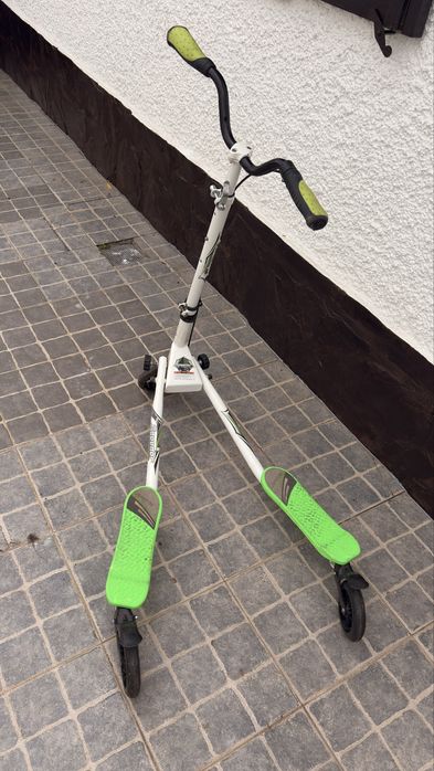 Trotinete Scooter Trike