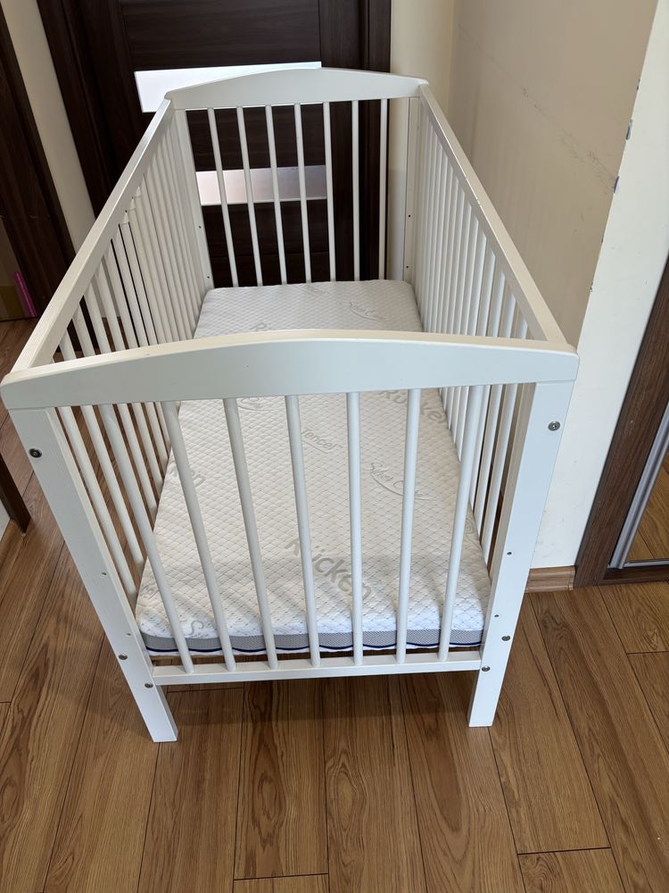 Łóżeczko 60x120 + materac rucken