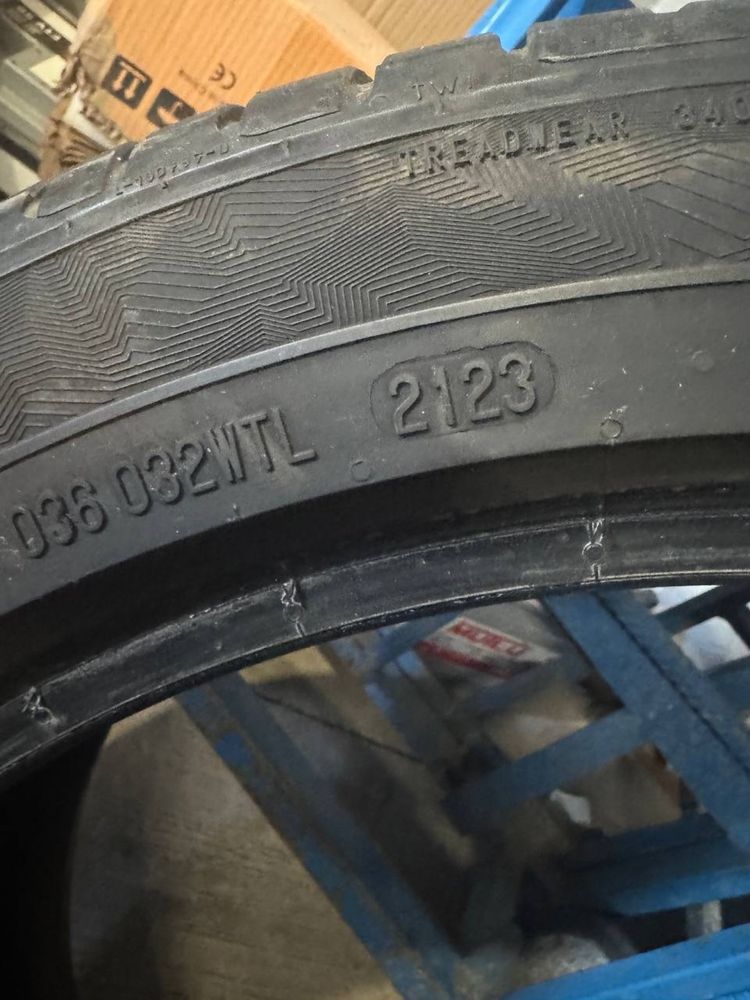 Продам літню гуму Continental 225/45/18