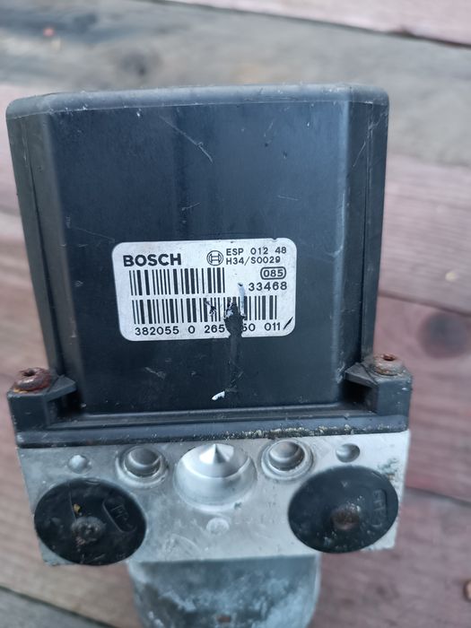 Pompa ABS audi a4 b6 8e0,614,517 Bosch 0265,950,011