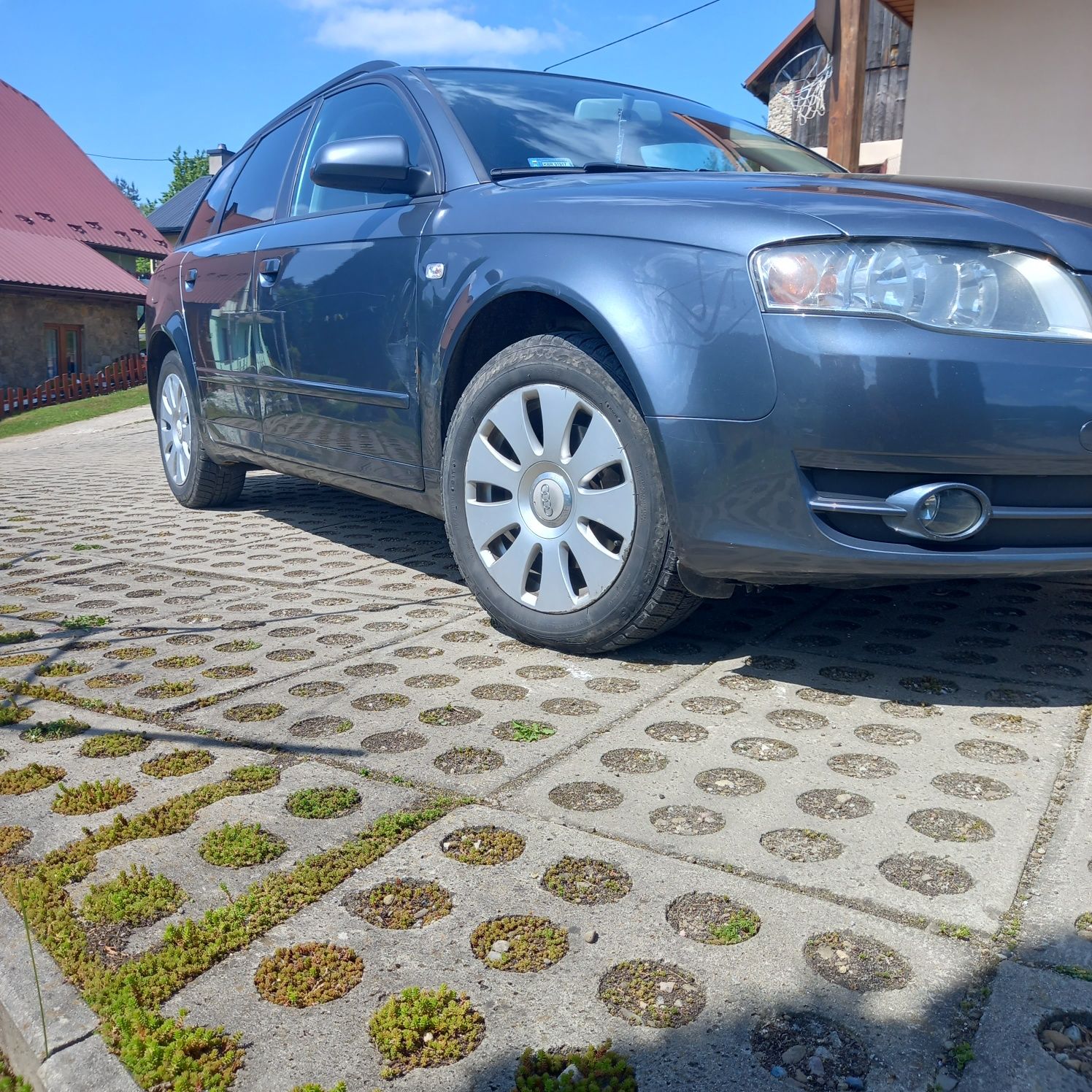 Audi a4b7 2007r 2.0