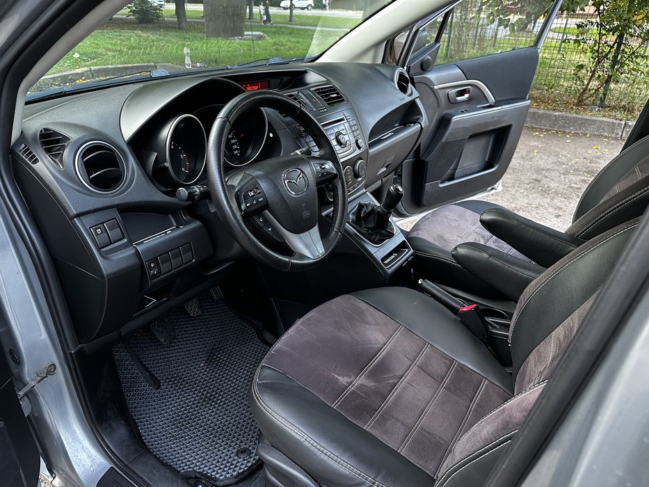 Продам Mazda 5 (мінівен )