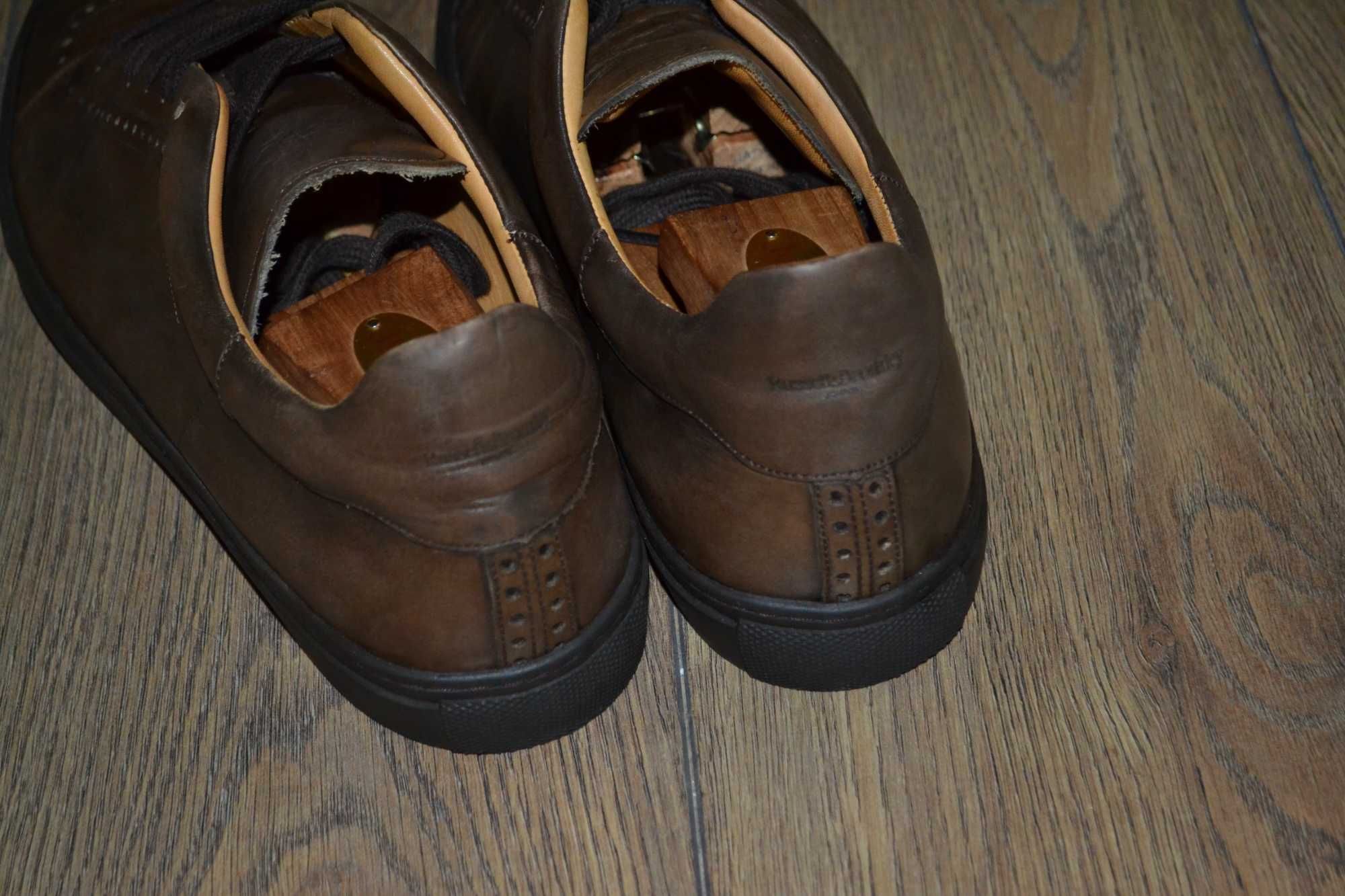 Кросівки кеди Russell&Bromley шкіра оригінал - 45 розмір