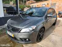 KIA CEED S COUPÉ 1.6 / 128CV - 2011