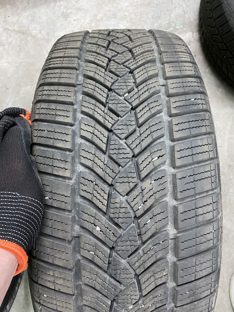 Good Year Ultra grip 225/50/17 R17 M+S roonflat ИДЕАЛ