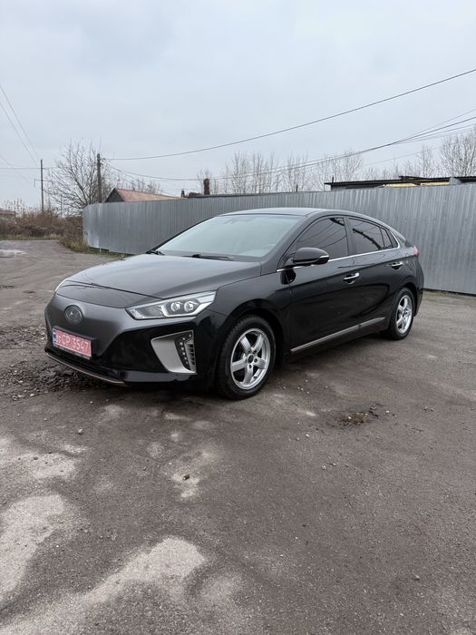 Хундай Іонік максимальна комплектація