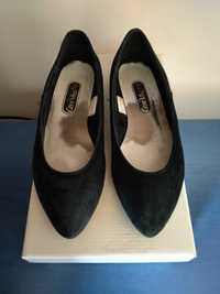 Buty damskie baleriny czarny welur 37 True Vintage