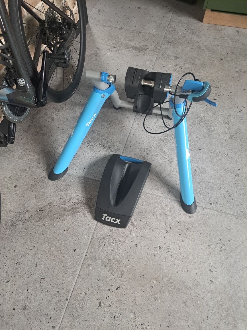 Trenażer rowerowy Tacx