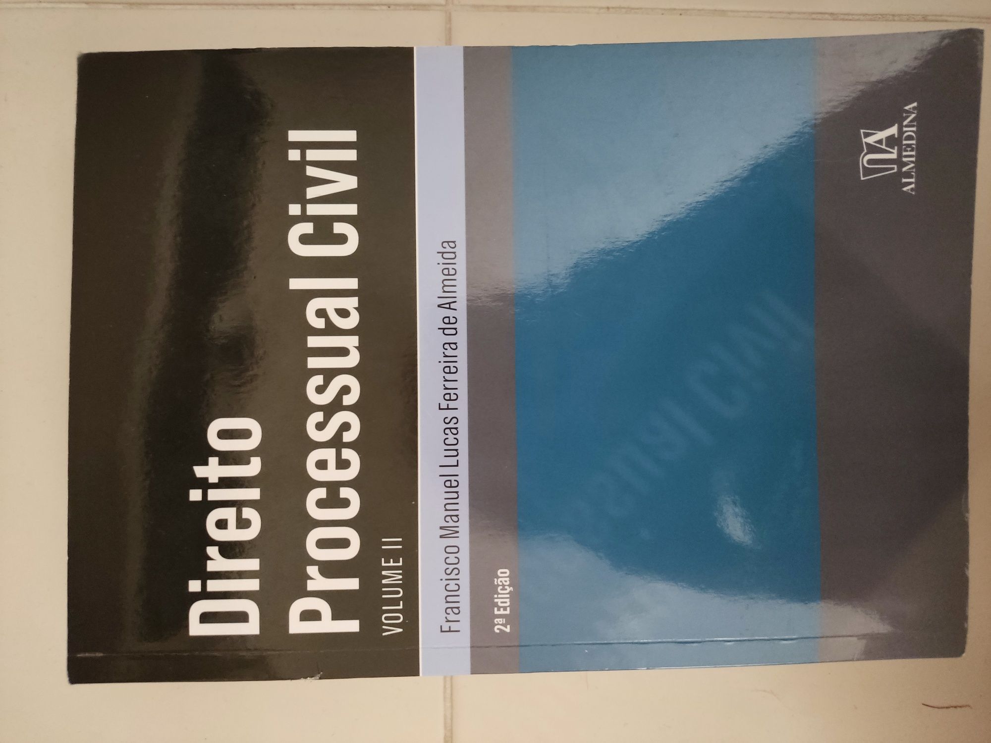 Livros Direito - mais disponíveis