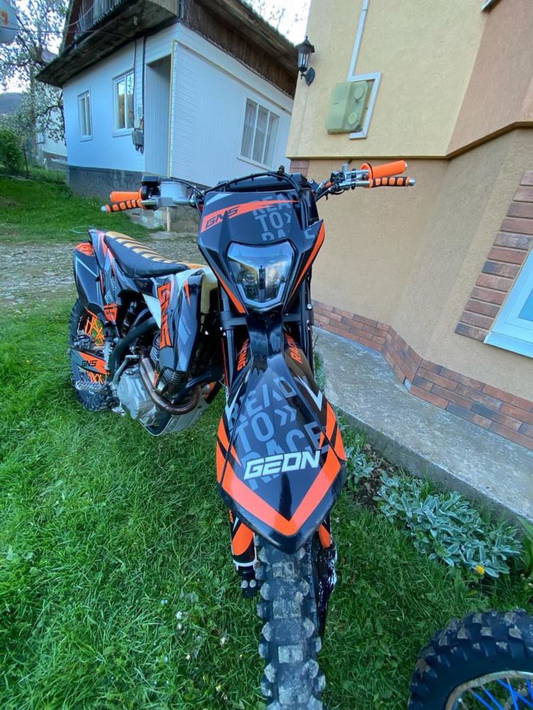 GEON GNS 250 кубів