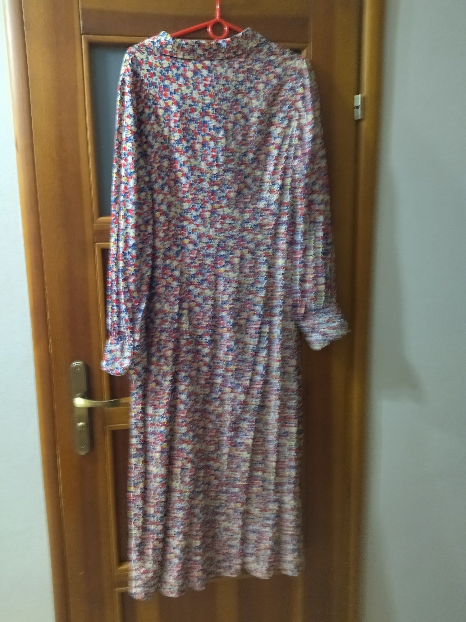 Piękna sukienka w kwiaty wiskoza H&M
