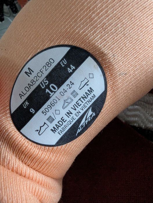 Кроссовки для бега мужские б/у Altra Experience Wild 44 р 28 см