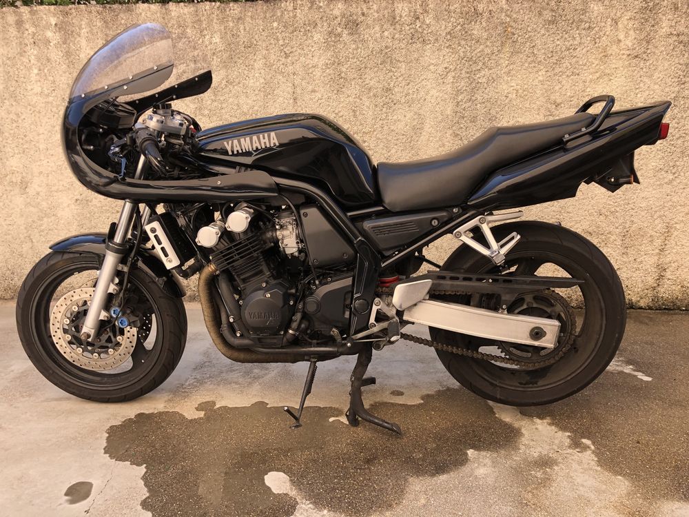 Yamaha Fazer 600