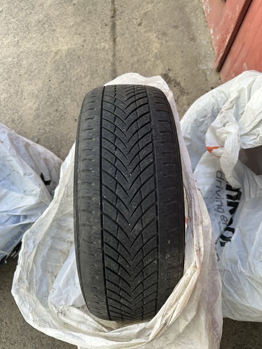 Шини TRACMAX 195/55r16