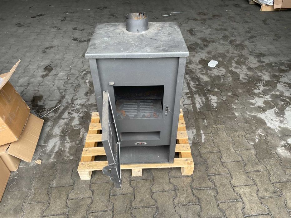 Piec piecyk kominek koza z płaszczem wodnym kocioł CO BLIST B2E II Gat