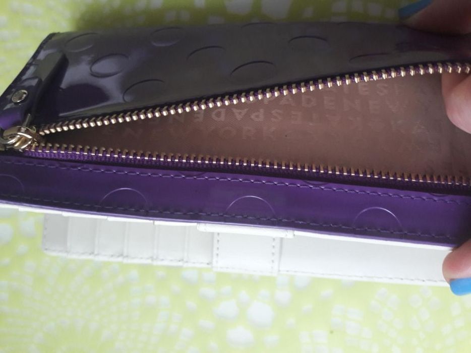 Nowy piekny i oryginalny portfel Kate Spade prosto ze Stanów.Polecam.