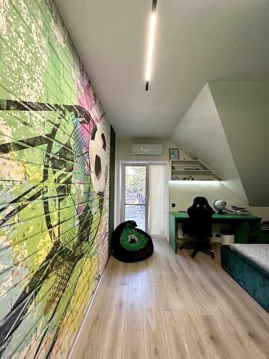 Будинок з ремонтом та 5/ма кімнатами у Бучі