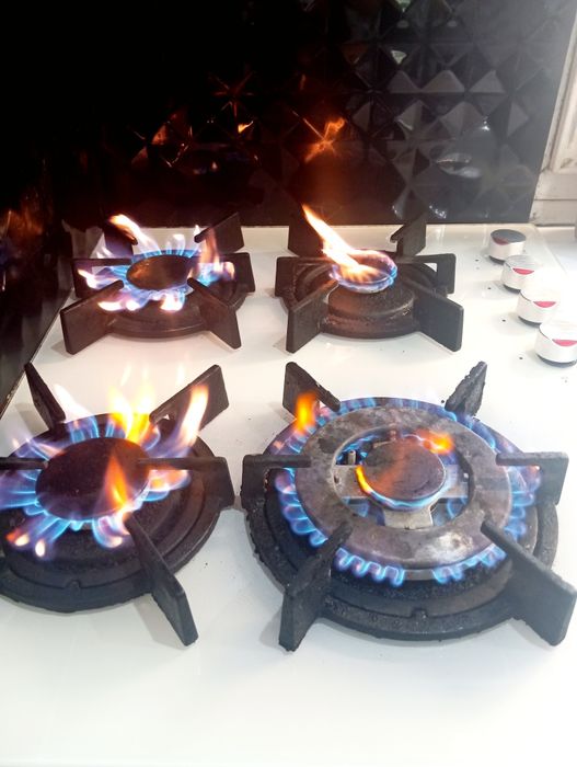 Płyta gazowa biała szklana