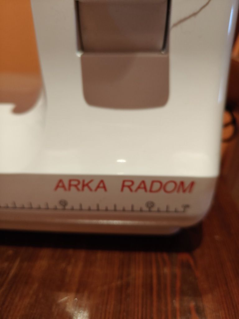Maszyna do szycia Arka Radom 888N