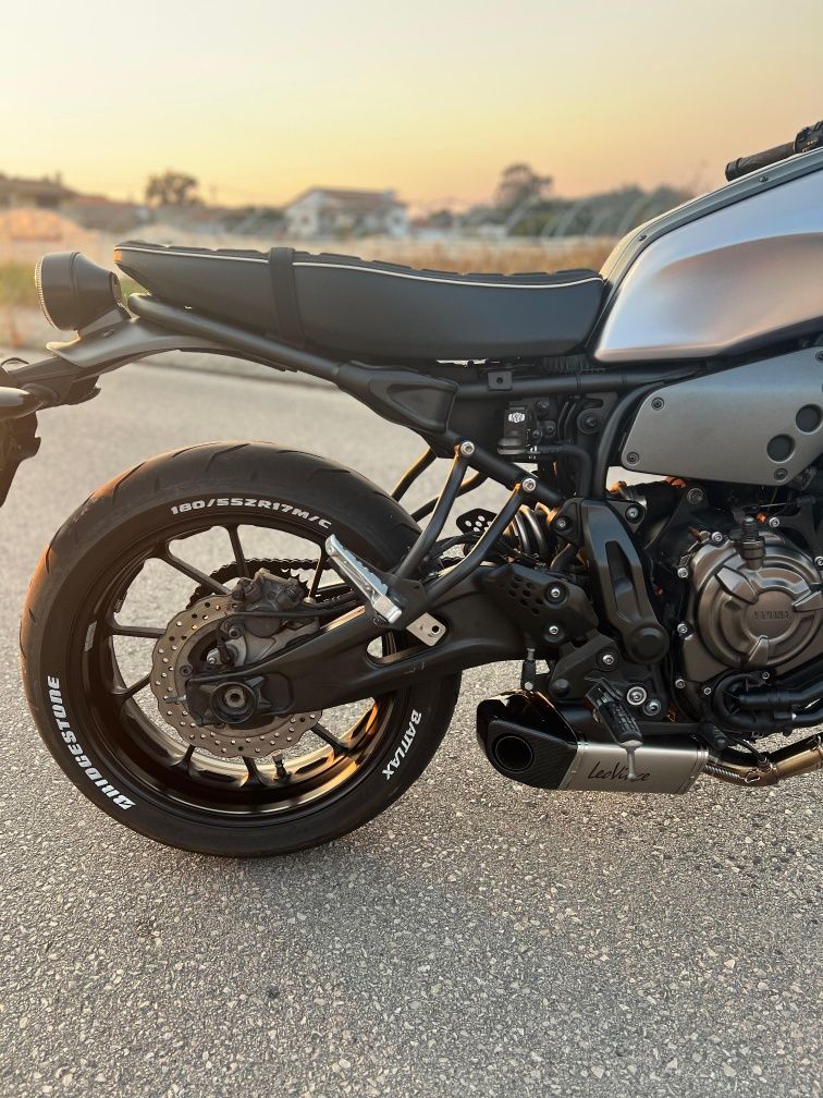 Yamaha XSR 700 leovince