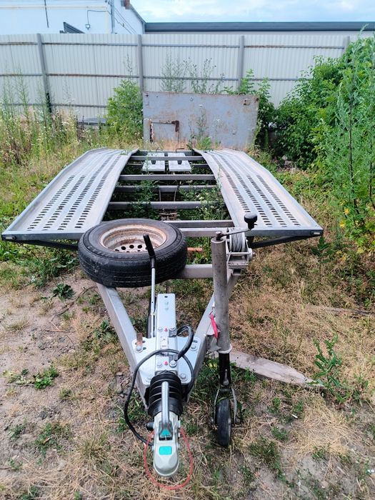 Прокат Оренда лафети подобово або погодинно