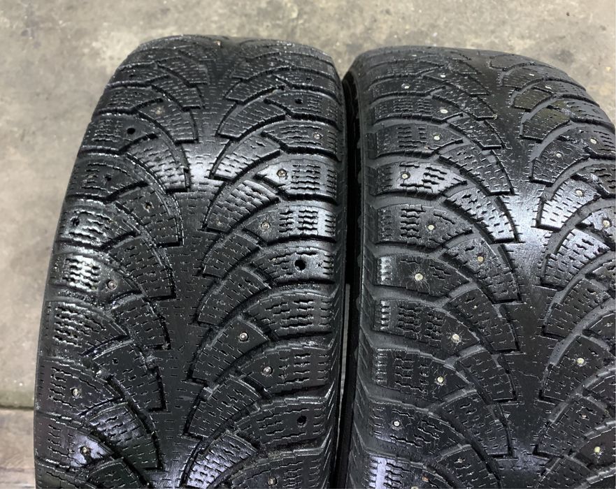 Шини Nokian Hakkapeliitta 4 215/60 R16 пара
