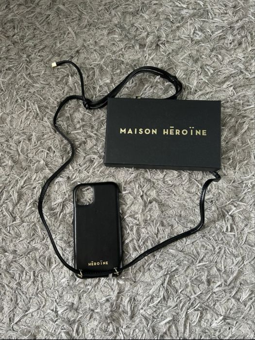 Case na sznurku iphone 11