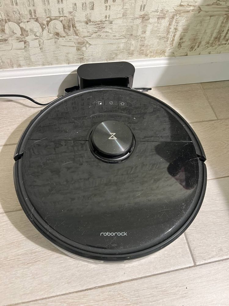 Робот пилосос roborock s6 maxv