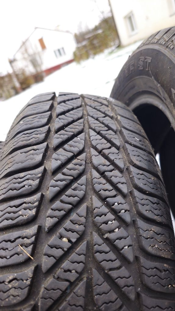 Opony zimowe 195/65 R15