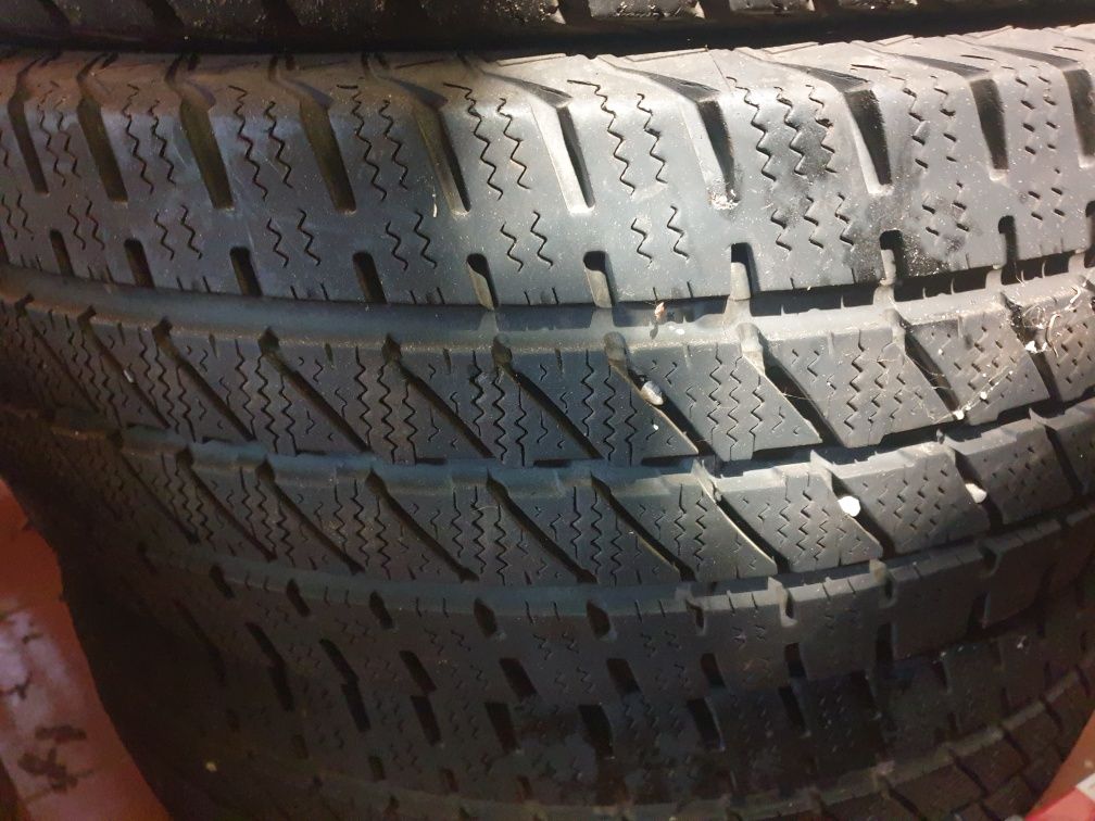 OPONY DO BUSA zimowe Viking   225/65r16C