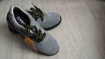 Buty robocze URGENT z metalowym podnoskiem r. 43 oraz 42.