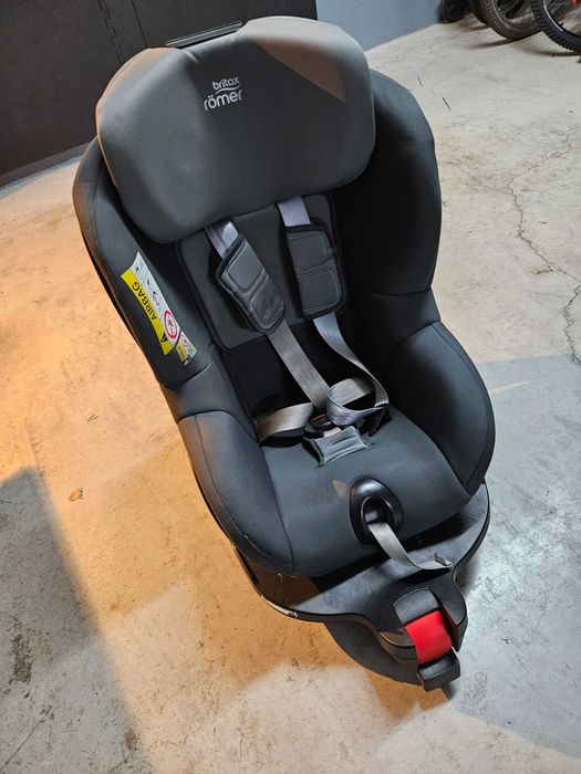 2 em 1 - Cadeira AUTO até 4 anos - BRITAX ROMER + Cadeira "Bengala"