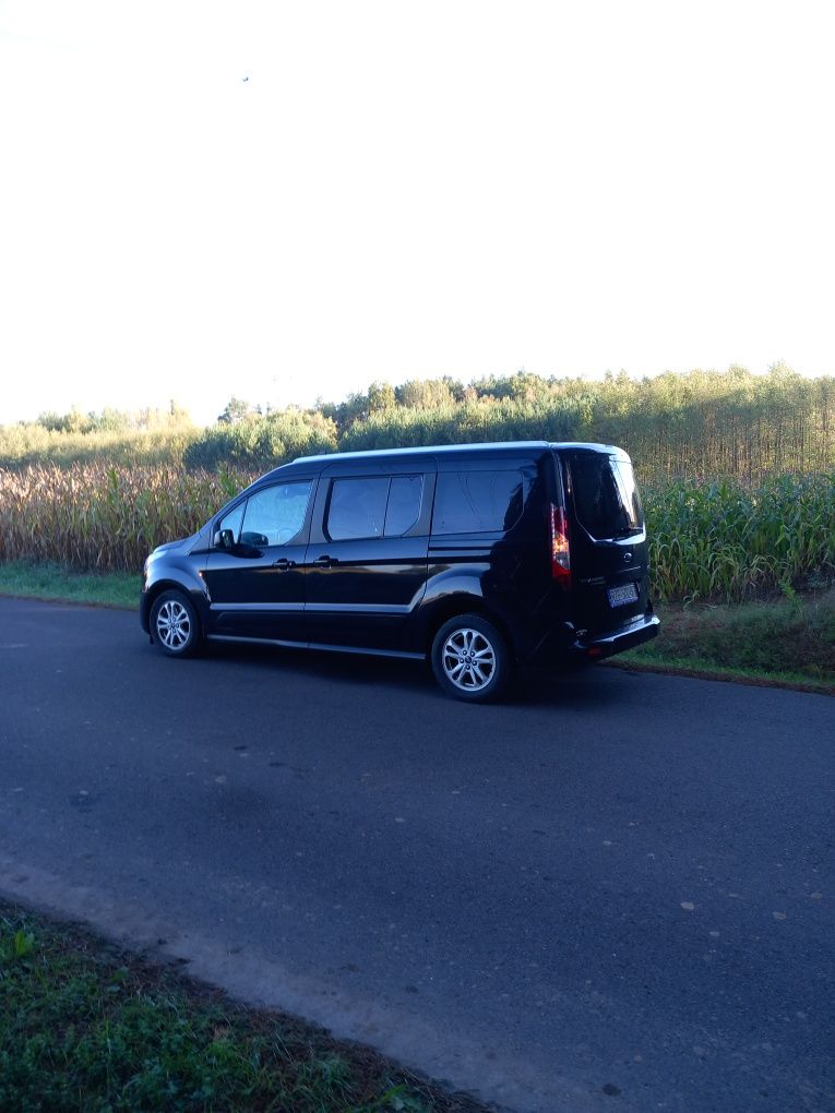 Ford Transit Connect XLT MAŁY PRZEBIEG