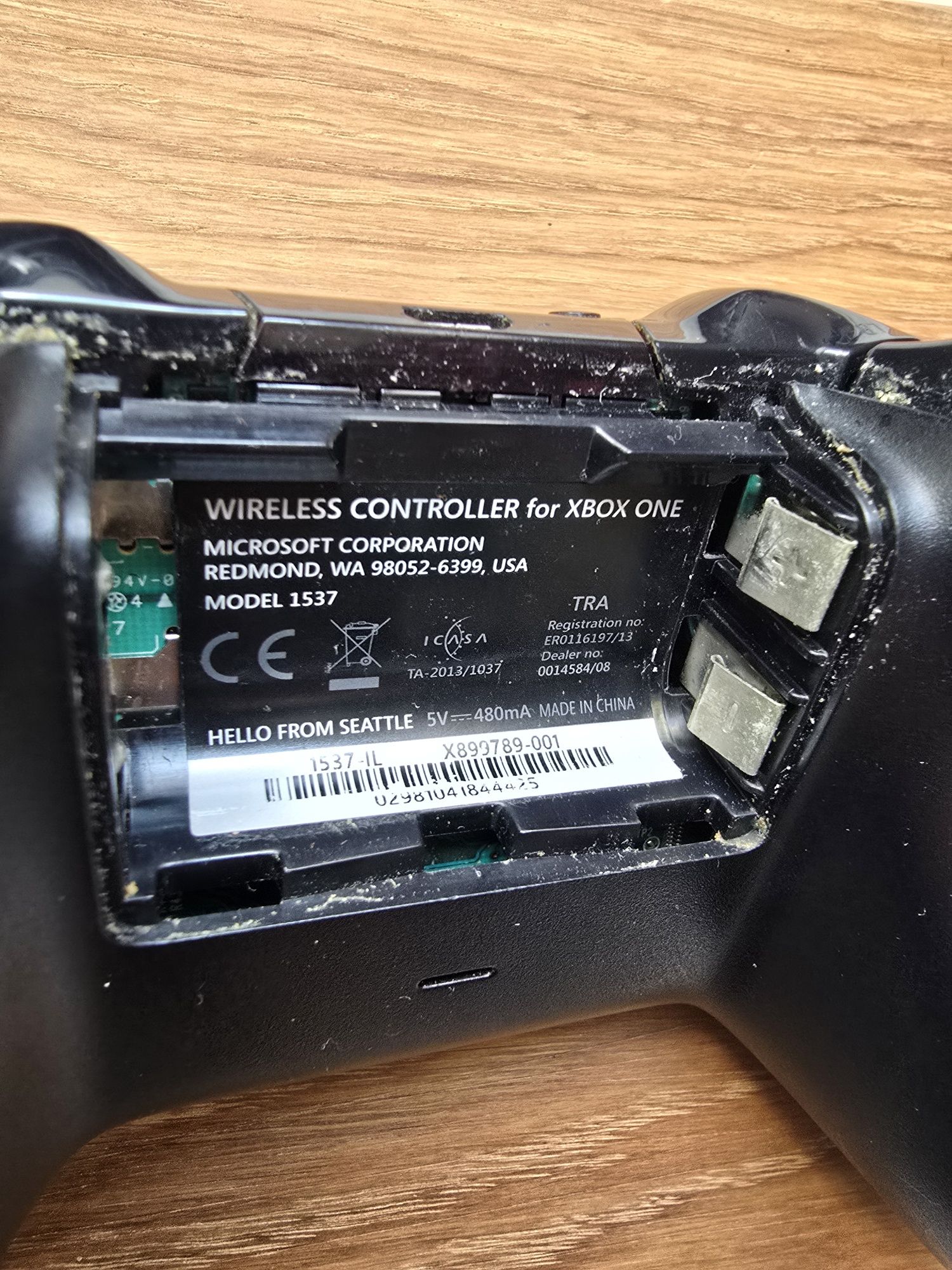 Zasilacz + Pad Xbox One /uszkodzone