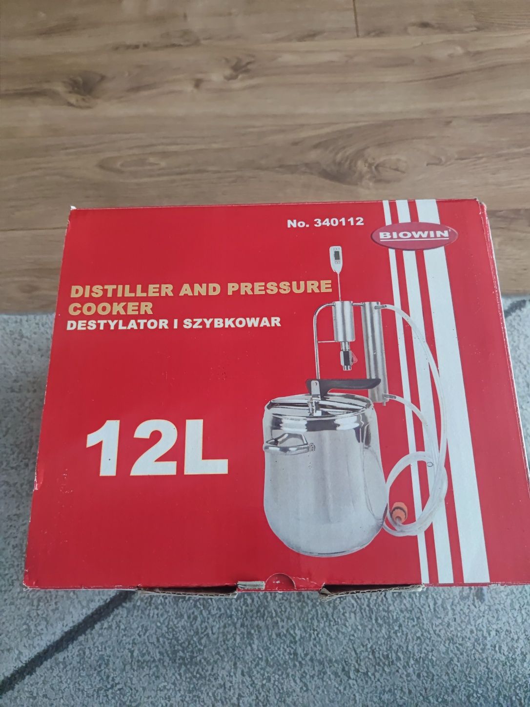 Sprzedam destylator i szybkowar.