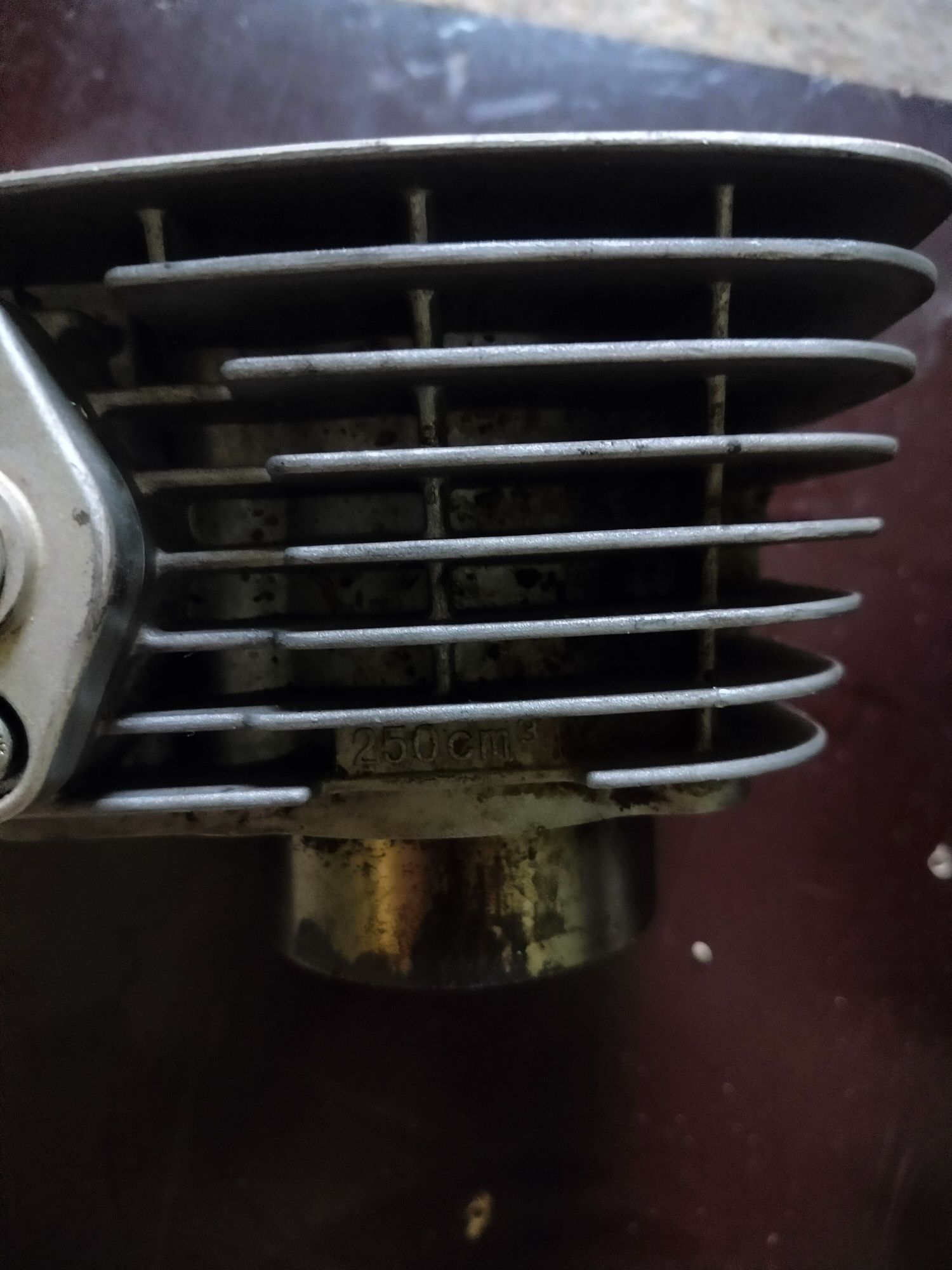 Barton MZK 250 Silnik w częściach (kompletny)