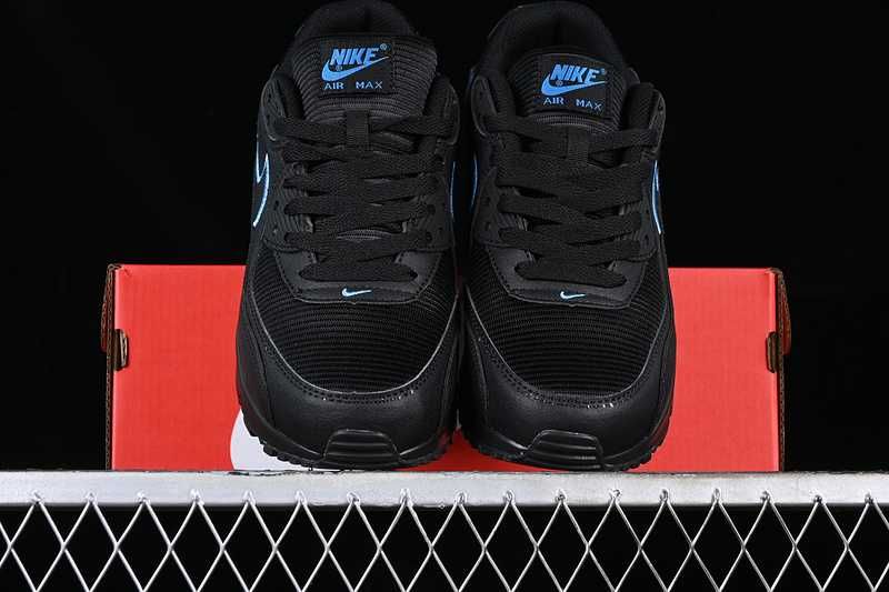 Nike Air Max 90
Black University Blue