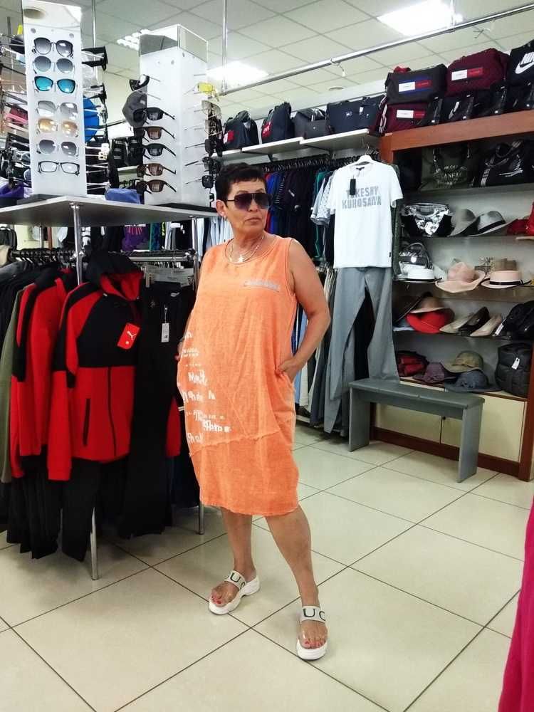 Продам льняное платье миди.