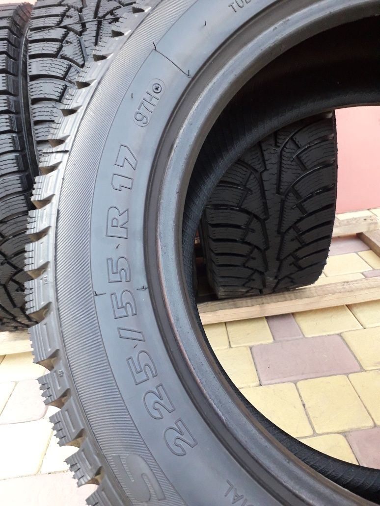 Новые 225/55/17 . Шины зима Pneus. Резина r17 . 2024 года
