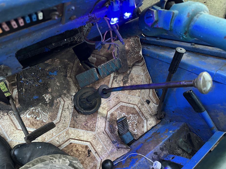 Трактор юмз 6. Трактор. ЮМЗ 6.