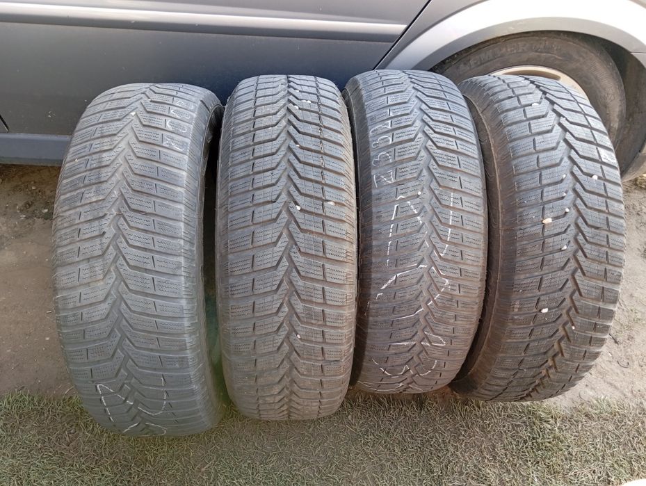 Z0192 opony zimowe vredestein snowtrac 3 195/65R15