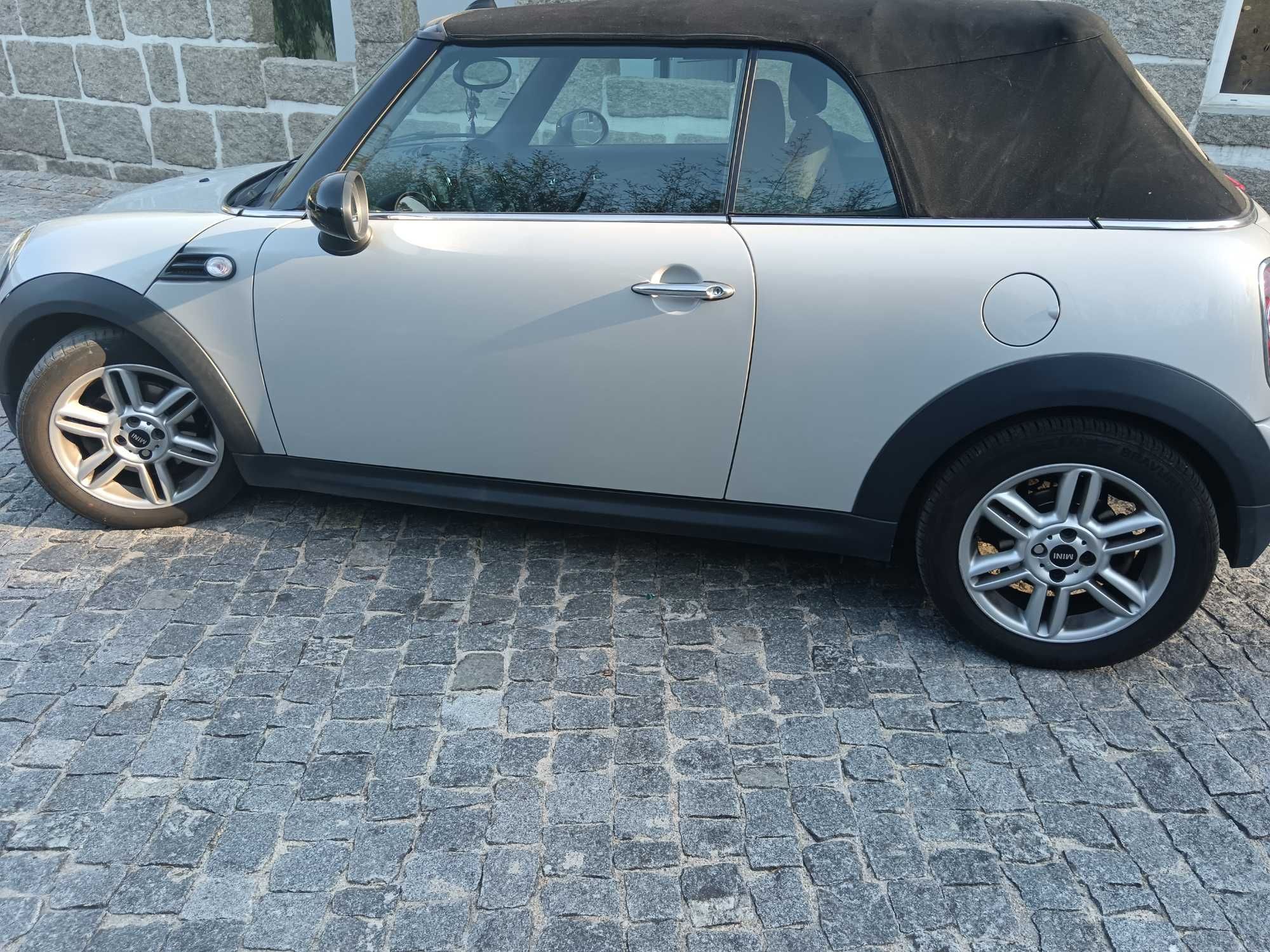 Venda particular - Mini cooper cabrio Diesel de 2014