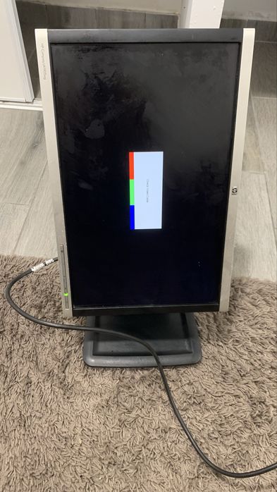 Monitor HP com cabo de alimentação