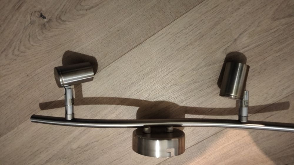 Żyrandol na dwie żarówki