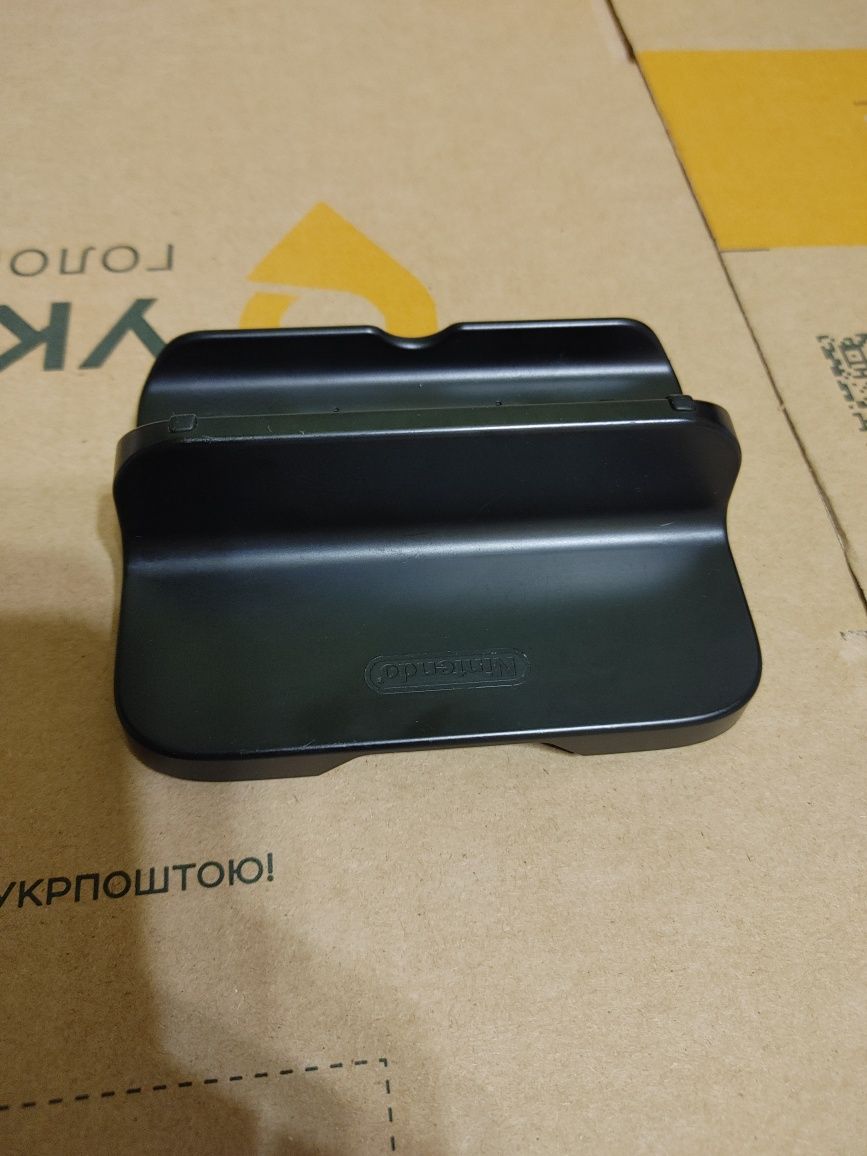 Nintendo Док станция/подставка +подставка для геймпада Nintendo Wii U.